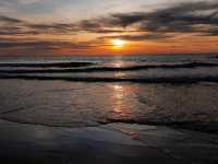 catching sunsets in Miri