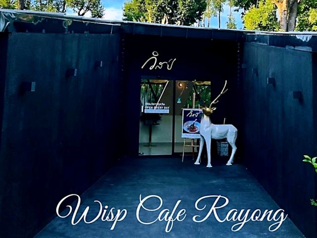 Wisp Cafe Rayong การออกแบบที่เน้นความเรียบง่าย ลอฟ