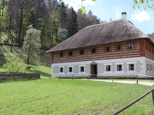 🏛️ Austrian Open-Air Museum Stübing: