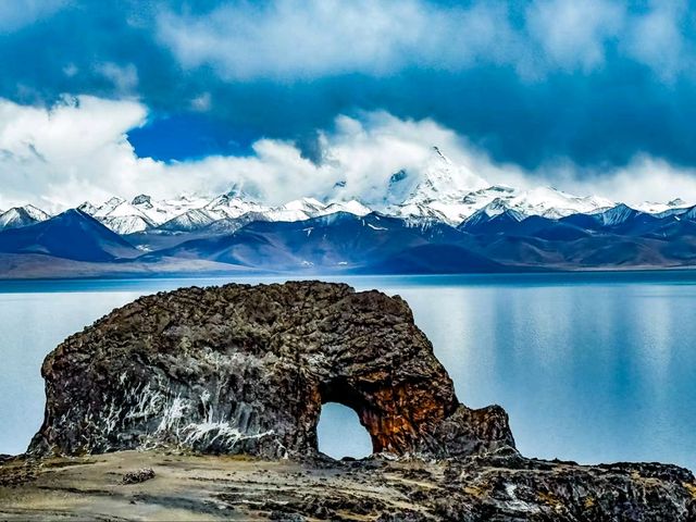 Litang: Heart of the Plateau, Soul of Tibet