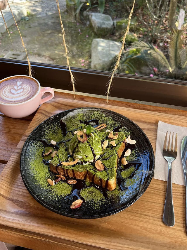 【福岡グルメ】山の上の古民家カフェ☕️窓からの景色を楽しめる✨