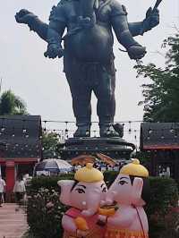 ฉะเชิงเทรา ก้อมีที่ให้ไหว้พระเยอะมาก ได้ บรรยากาศ 