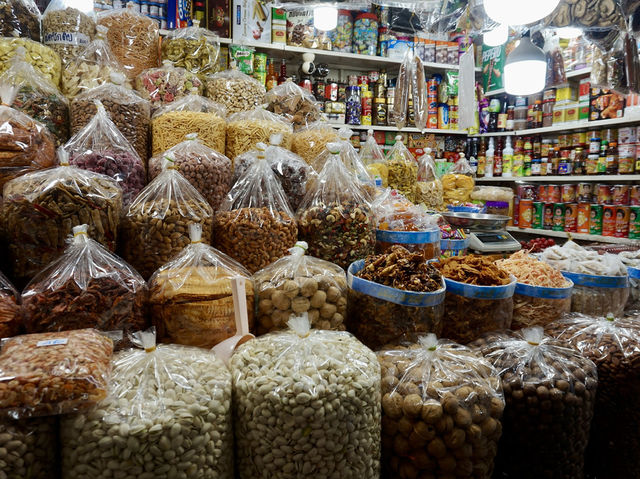 A Flavorful Morning at Kim Yong Market, Hatyai 