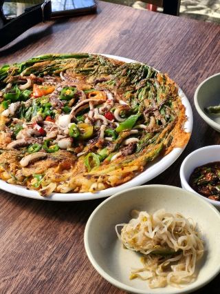 Savory Pancakes and Noodles at Nammunjip, Geumjeongsanseong
