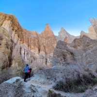 Nature’s Cathedral: The Majestic Clay Cliffs of Omarama