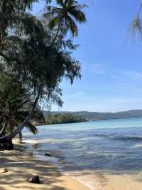 Party or Peace? Find Both on Koh Rong