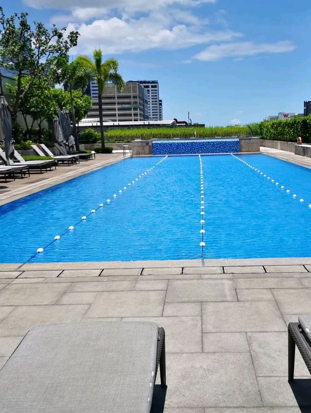 🏙️ Shangri-La The Fort Manila: Luxury in the Heart of BGC 🌟🍸