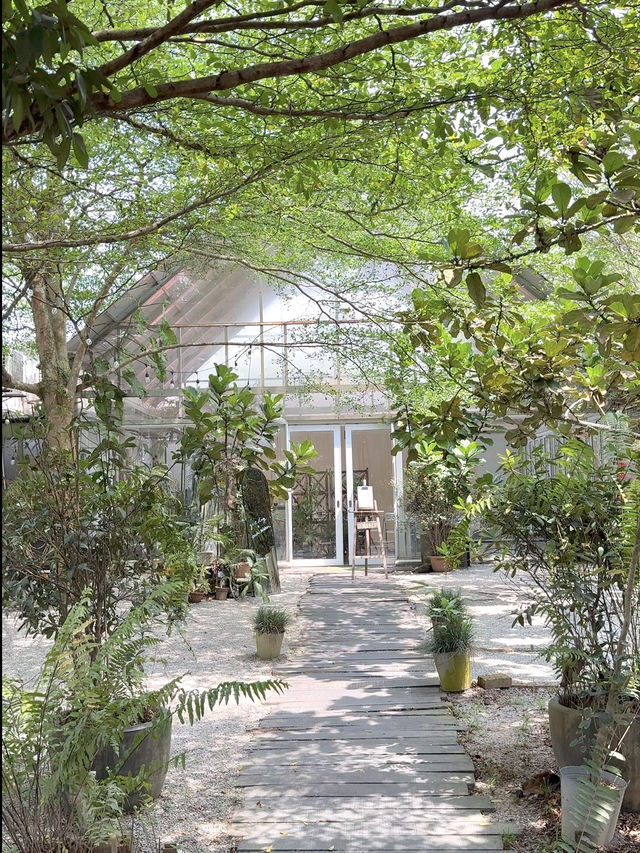 Dreamy Glasshouse Café with Ghibli Garden Vibes - Lune24 Skudai