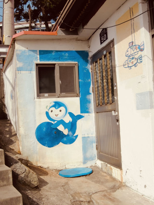 Gosodong Wall Painting Village: Yeosu's Open-Air Storybook