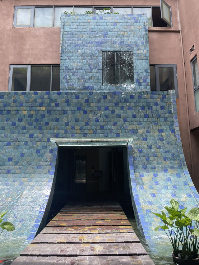 ｜越南｜河內Bat Trang 陶瓷博物館-🏺建築與陶藝的對話，在老陶瓷村裡遇見最美設計！