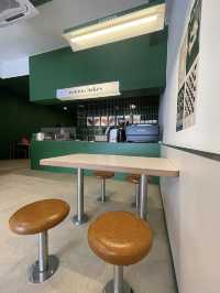 Comma Bakes, Retro Charm Meets Sweet Indulgence in Desaru
