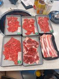 任食雞煲、牛尾煲、豬手煲