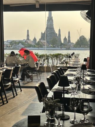 The Best Spot to Enjoy the Stunning View of Wat Arun