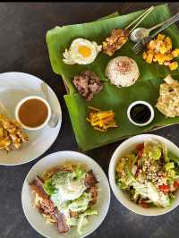 🐾First Meal in Langkawi – Cats, Grass & Chill at NAM Restaurant