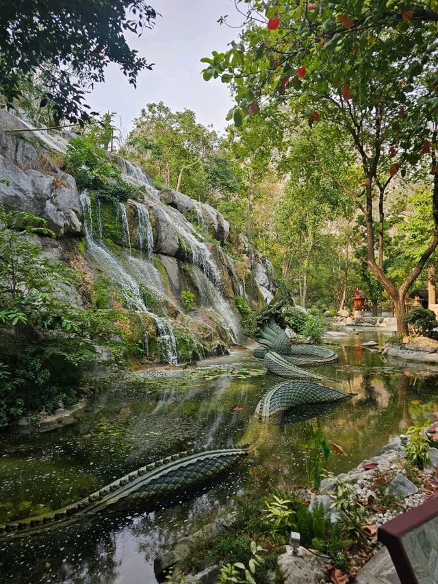วัดเขาวง ถ้ำนารายณ์ | สระบุรี