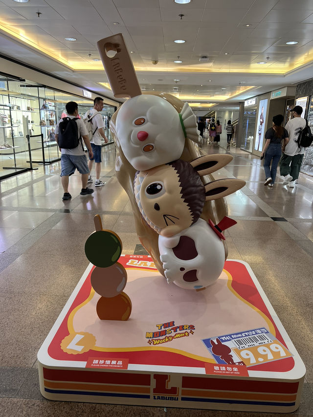 泡泡瑪特拉布布登陸香港尖沙咀商場🤩愛了