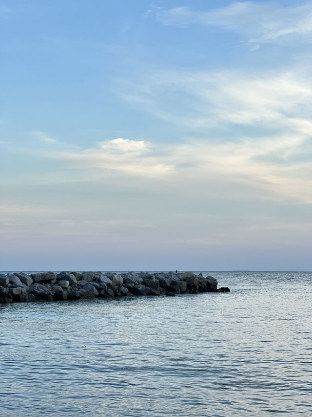 Chasing Sunset at Pantai Puteri