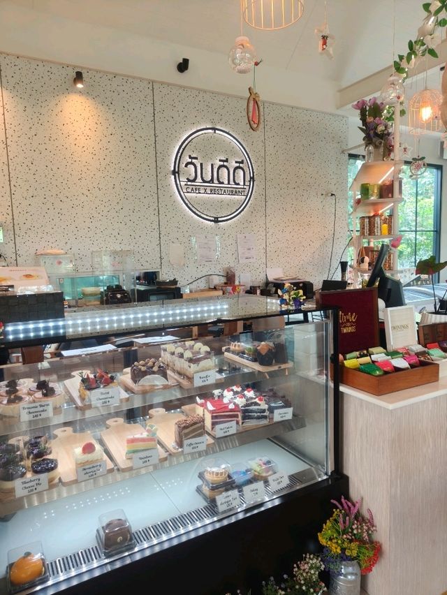 ร้านอาหารและคาเฟ่บรรยากาศดีใกล้ทางด่วนศรีสมาน