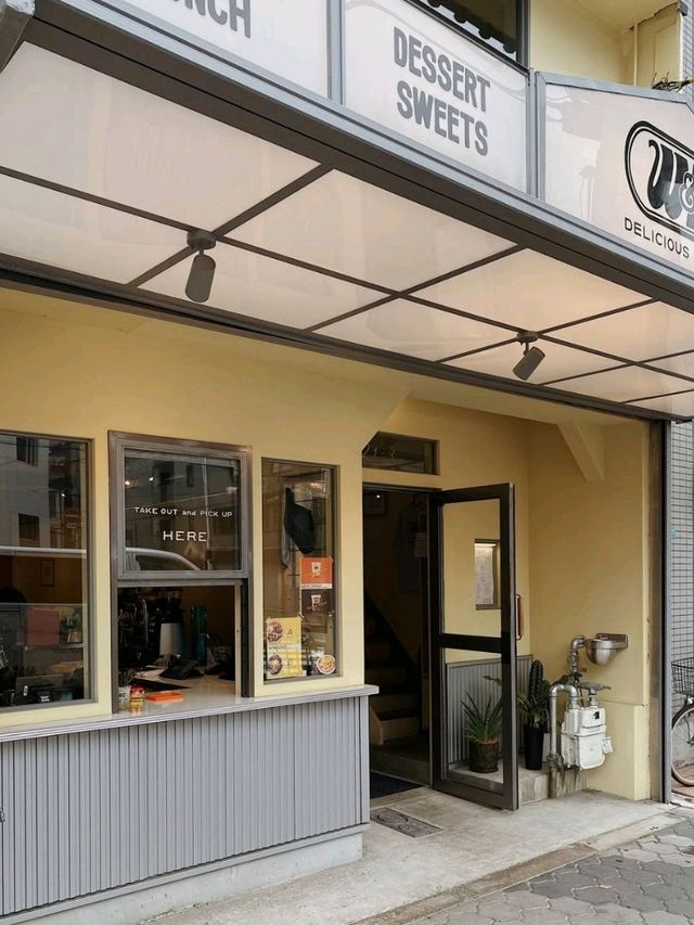 W&B Delicious Service (Osaka)