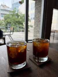 Seoul best kept secret #7 Beat the Summer heat with Iced-cold bussin coffee! Dont say bojio!