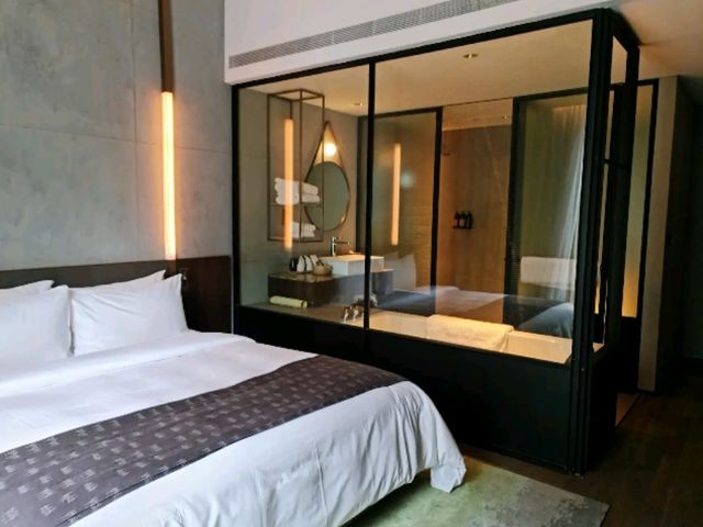 Stay in Style at The Warehouse Hotel – Singapore’s Heritage Gem with an Industrial Soul
