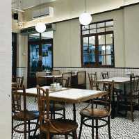 MENTARI KOPITIAM PASIR PUTIH
