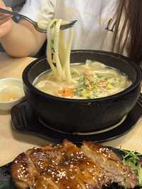 人氣排隊店❣️和風石鍋湯手打烏冬🍲