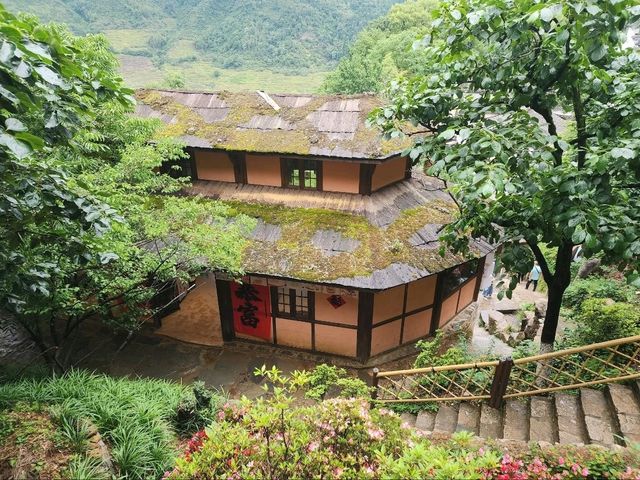 “Huangling — The Sky‑Terrace Harvest Village”