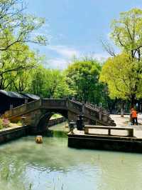 XISHI’S HOMETOWN · THE BIRTHPLACE OF A 2,500-YEAR-OLD NATIONAL ICON