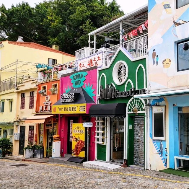 Charming Cultural Stroll Through Taipa Village