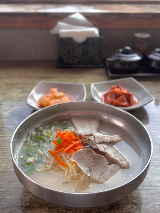 제주에서 꼭 가봐야 할 오설록과 눈부신 바다로 여행을 즐겨보세요✨