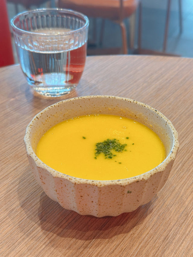 星級團隊伍主理新派多國美食