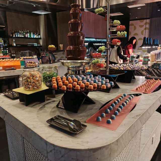 🍽️ Seafood Night at Flock, W Hotel – A Must Try Dining Experience!