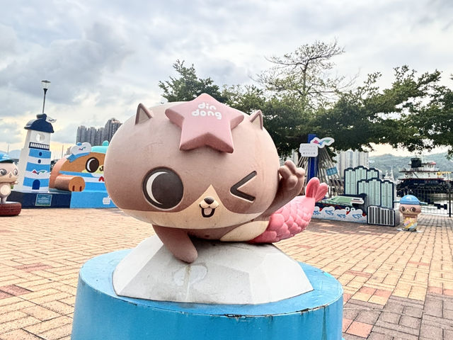 Din dong (癲噹）角色卡通裝置降臨荃灣海濱長廊🥳