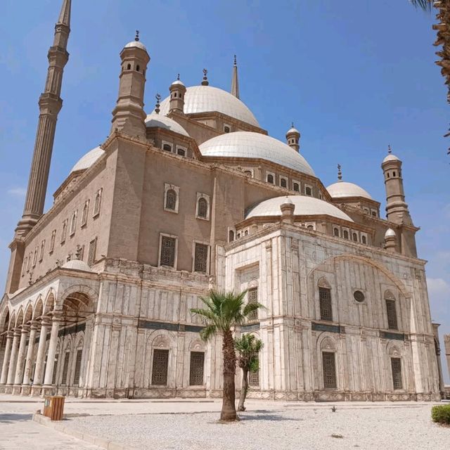 Discovering the Historic Citadel of Salah Al-Din