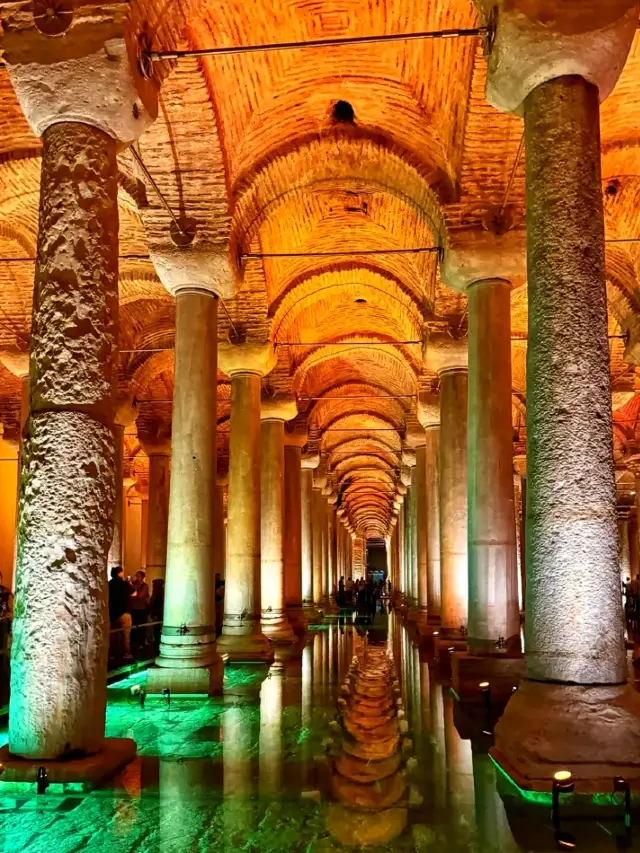 💧 Basilica Cistern – Istanbul’s Underground Wonder