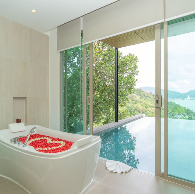 ที่พักภูเก็ตเห็นวิวทะเลอันดามันแบบพาโนรามา ที่พักภูเก็ตเห็นวิวทะเลอันดามันแบบพาโนรามา