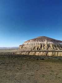 Kazakhstan Trip: Walking in the Karynzharyk Hollow Desert