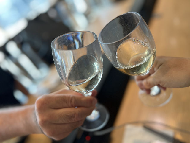 機場貴賓室食住chill 靚飲品享受🥂
