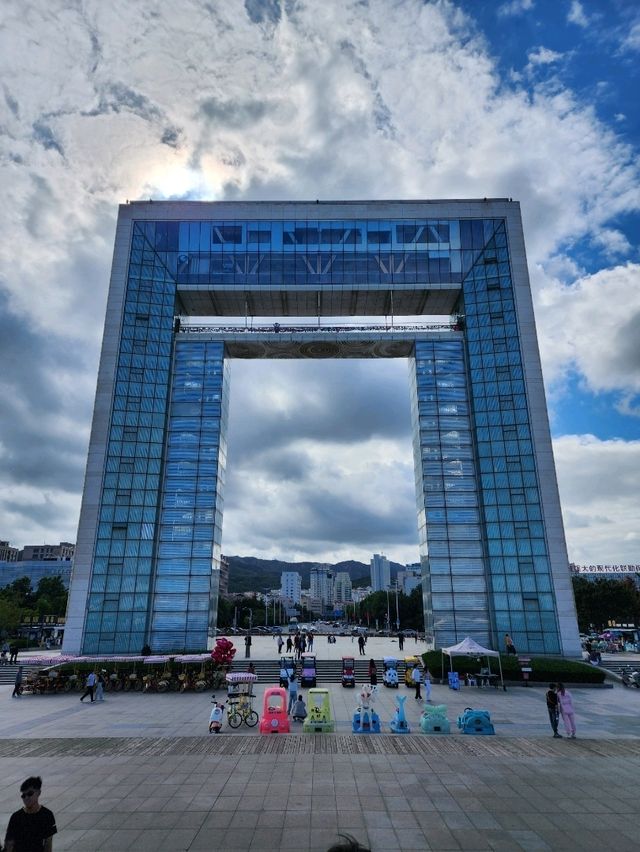 바다와 도시의 조화를 하루에 담은 웨이하이 당일 여행