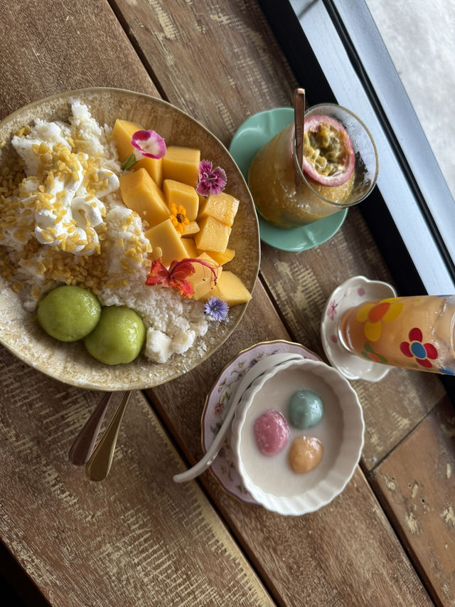 Lunaray ร้านของหวานในหาดใหญ่ 🍡🍧 Lunaray ร้านของหวานในหาดใหญ่ 🍡🍧