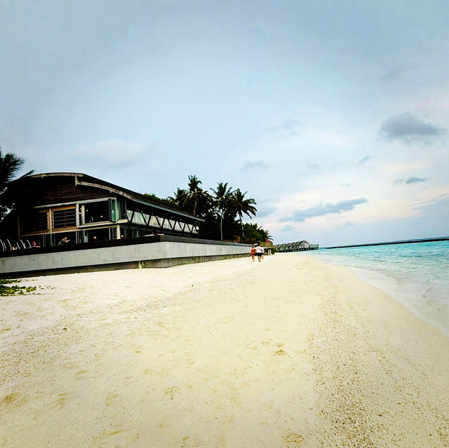 A Love Reborn: Anniversary at Kuramathi Maldives