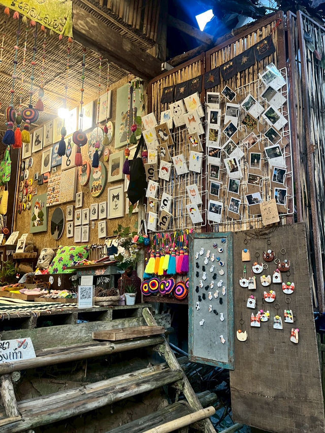 🐾 รีวิวร้าน “แมวดอยแกลเลอรี่” 🐾 รีวิวร้าน “แมวดอยแกลเลอรี่”