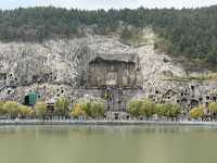 ประทับสุดขีด ที่ถ้ำหลงเหมิน เมืองลั่วหยาง