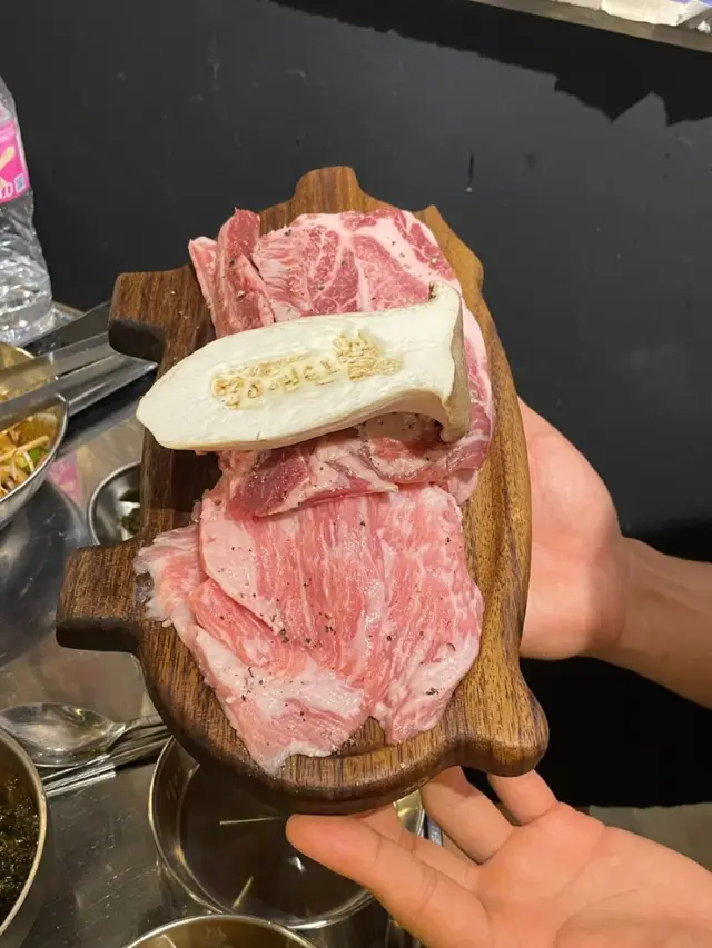 [부산/서면] 서면 이베리코 맛집 돼지고기는 ‘70연탄 서면점’