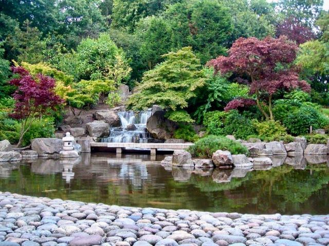 From Gardens to Wildlife: Holland Park Awaits