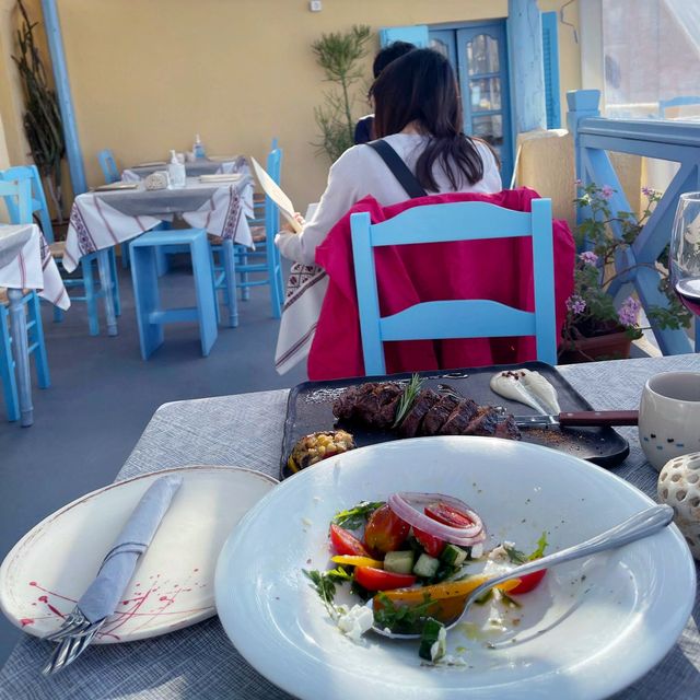 Roka Oia Santorini 💙🍷
