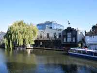 Regent's Canal: an escape in London