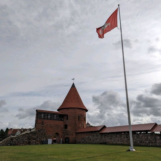 The remarkable Kaunas Castle 🏯