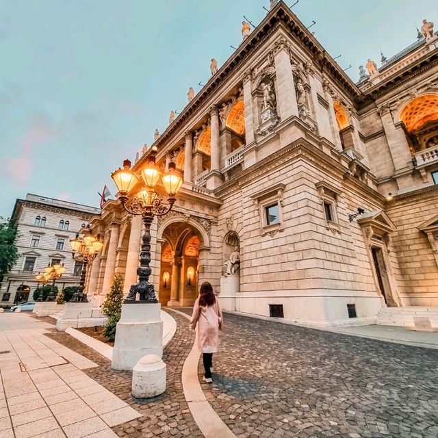 BUDAPEST BLISS: Dreamer's delight! 🇭🇺